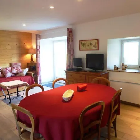 Ferienhaus De Charme Avec Terrasse, Proche Sports D'hiver, Animaux Admis - Fr-1-582-26 *