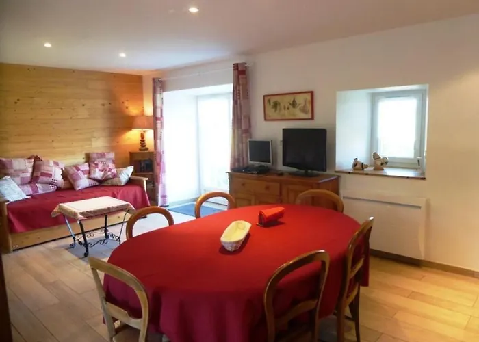 Ferienhaus De Charme Avec Terrasse, Proche Sports D'hiver, Animaux Admis - Fr-1-582-26 *